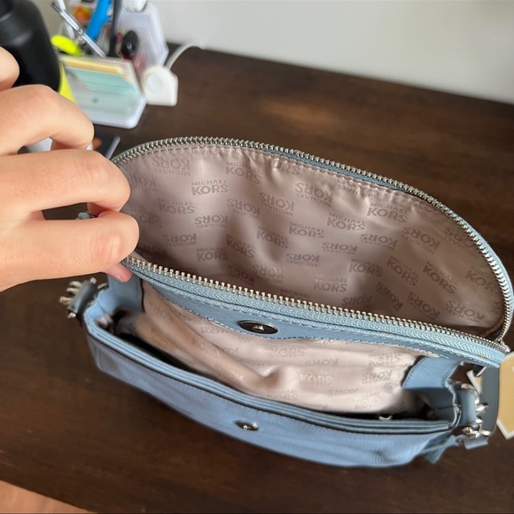 Michael Kors Purse - Picture 5 of 11